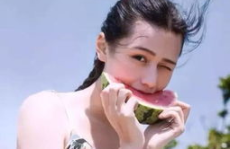 网红吃瓜周珊图片大全,图片大全揭秘娱乐圈幕后风云